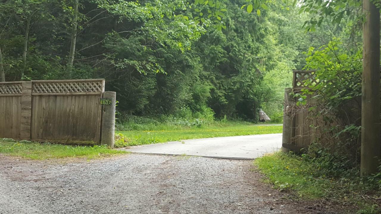 فيلا A Tiny Escape Roberts Creek المظهر الخارجي الصورة