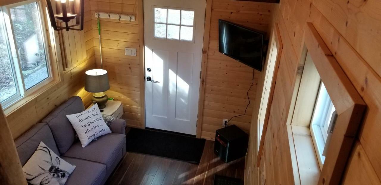 فيلا A Tiny Escape Roberts Creek المظهر الخارجي الصورة