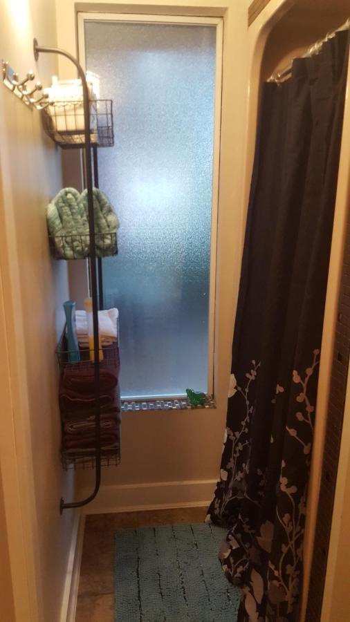 فيلا A Tiny Escape Roberts Creek المظهر الخارجي الصورة